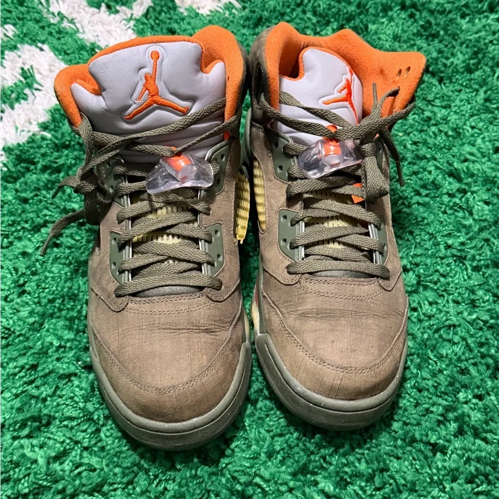 NIKE AIR JORDAN V 5 RETRO LS ARMY OLIVE GREEN ORANGE UNDEFEATED